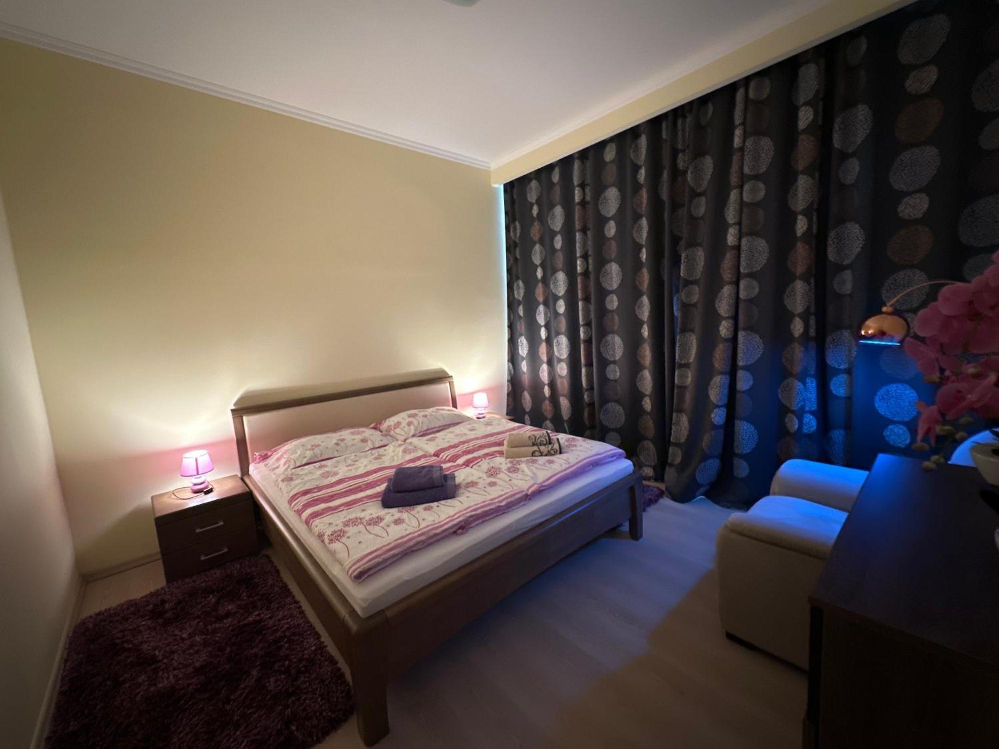 Apartment Zeyerova4 Karlsbad Exteriör bild