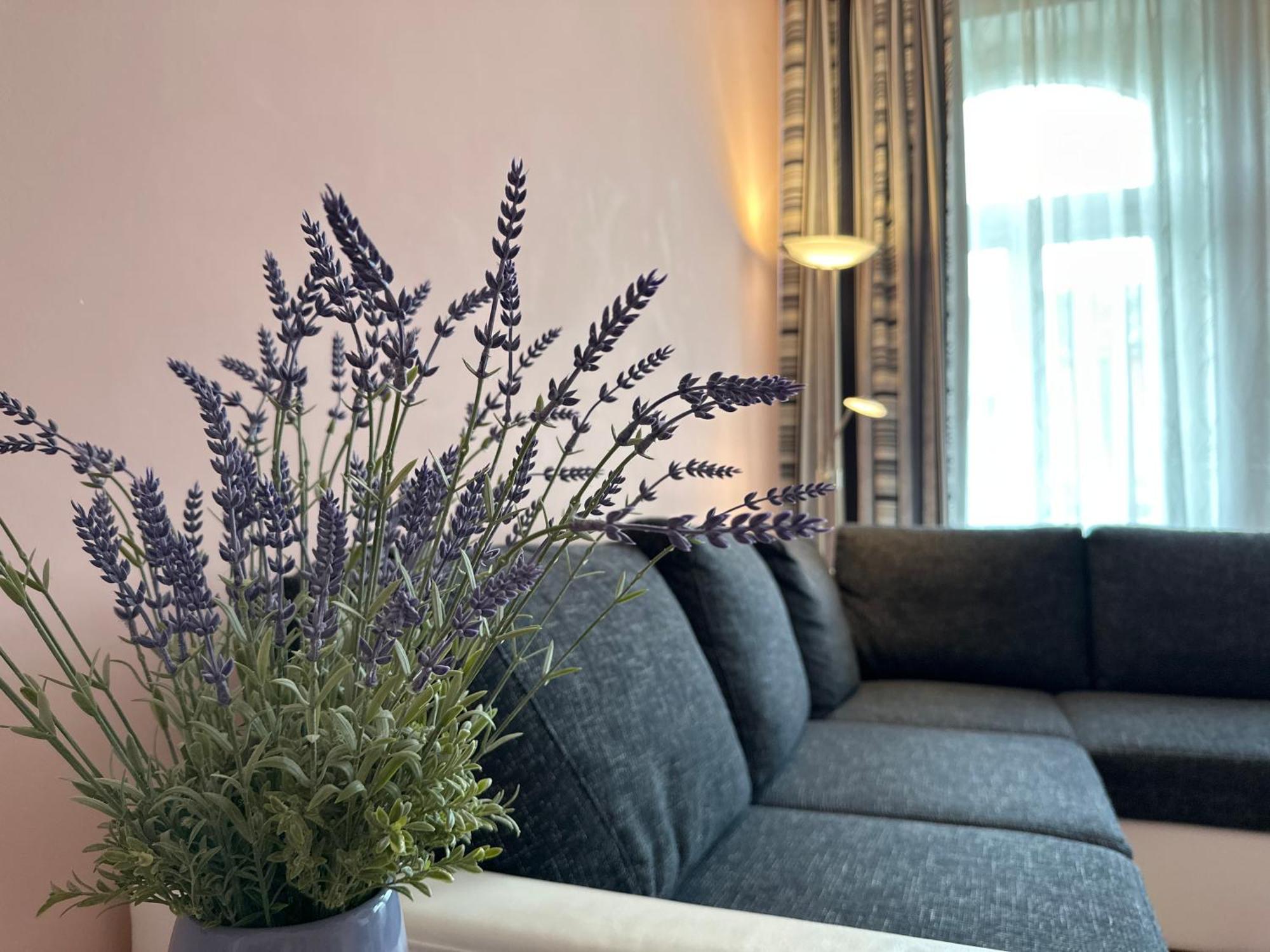 Apartment Zeyerova4 Karlsbad Exteriör bild